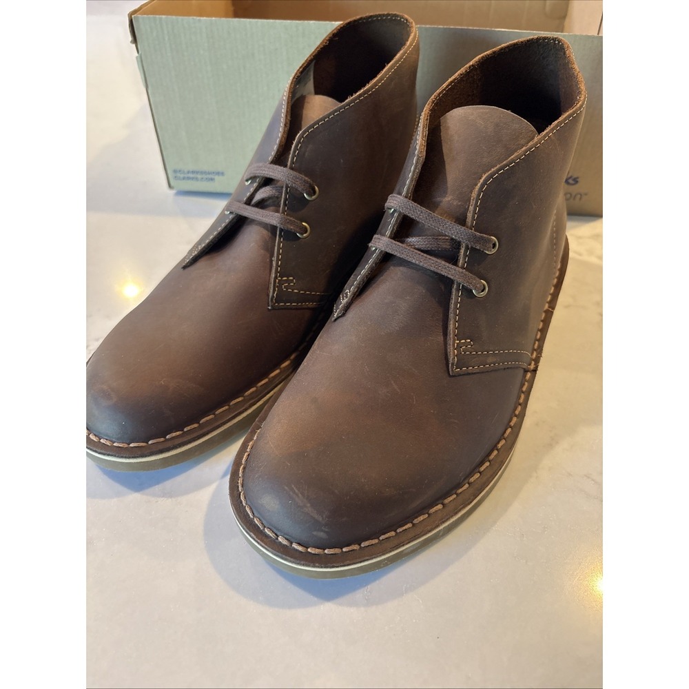 Men's Clarks "Shepton" Leather chukka boot 12m beeswax/brown lace up Brown New